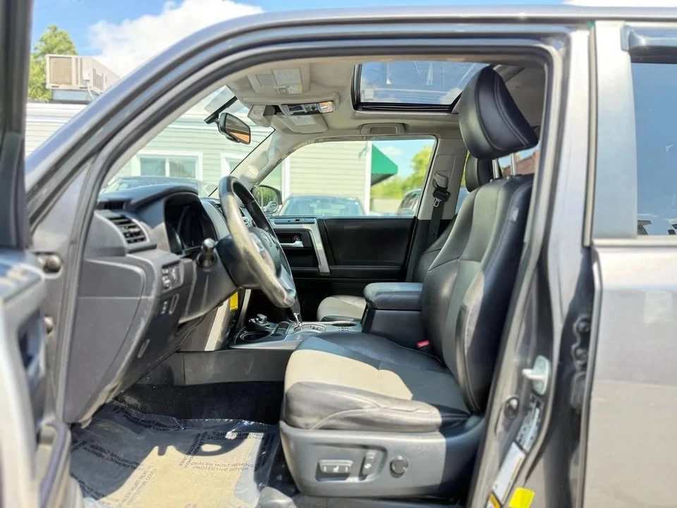 2017 Toyota 4Runner 5th Gen - Image 8 of 20