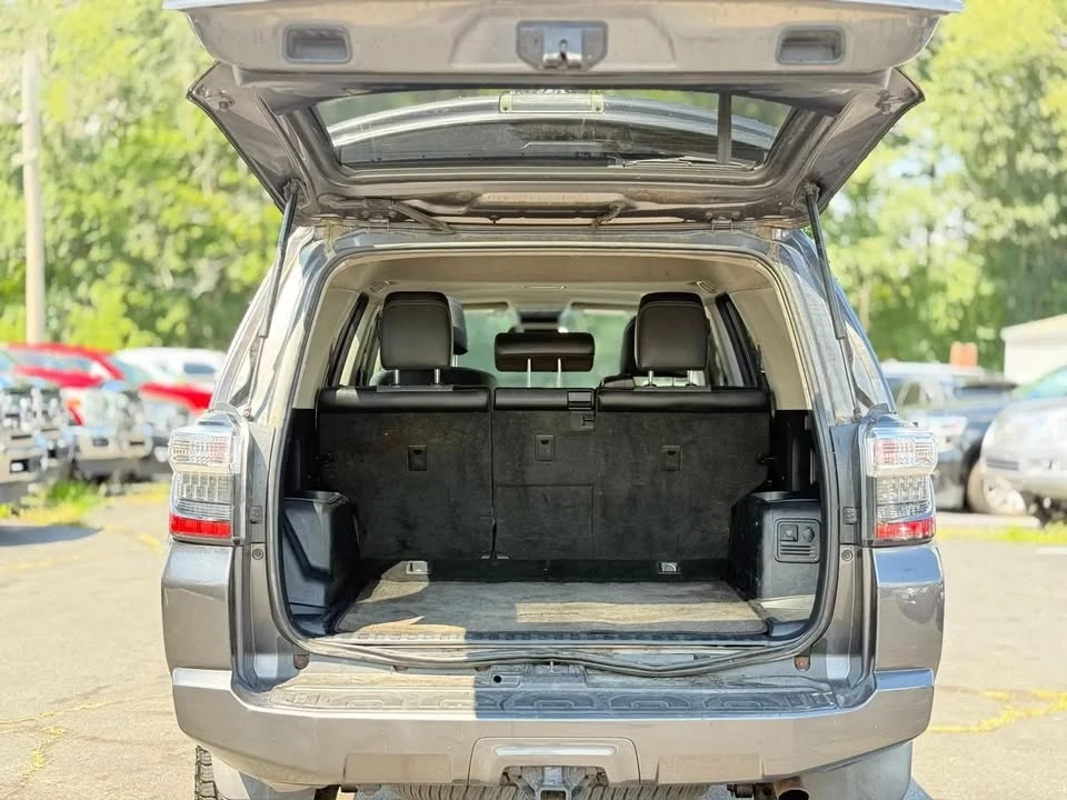 2017 Toyota 4Runner 5th Gen - Image 7 of 20