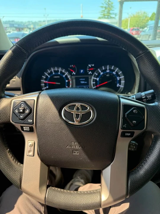 2017 Toyota 4Runner 5th Gen - Image 17 of 19