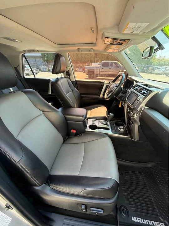2017 Toyota 4Runner 5th Gen - Image 8 of 19