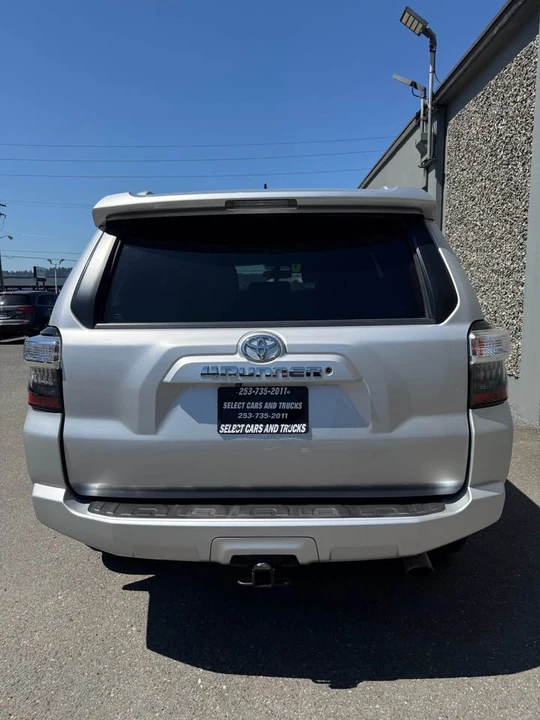 2017 Toyota 4Runner 5th Gen - Image 5 of 19