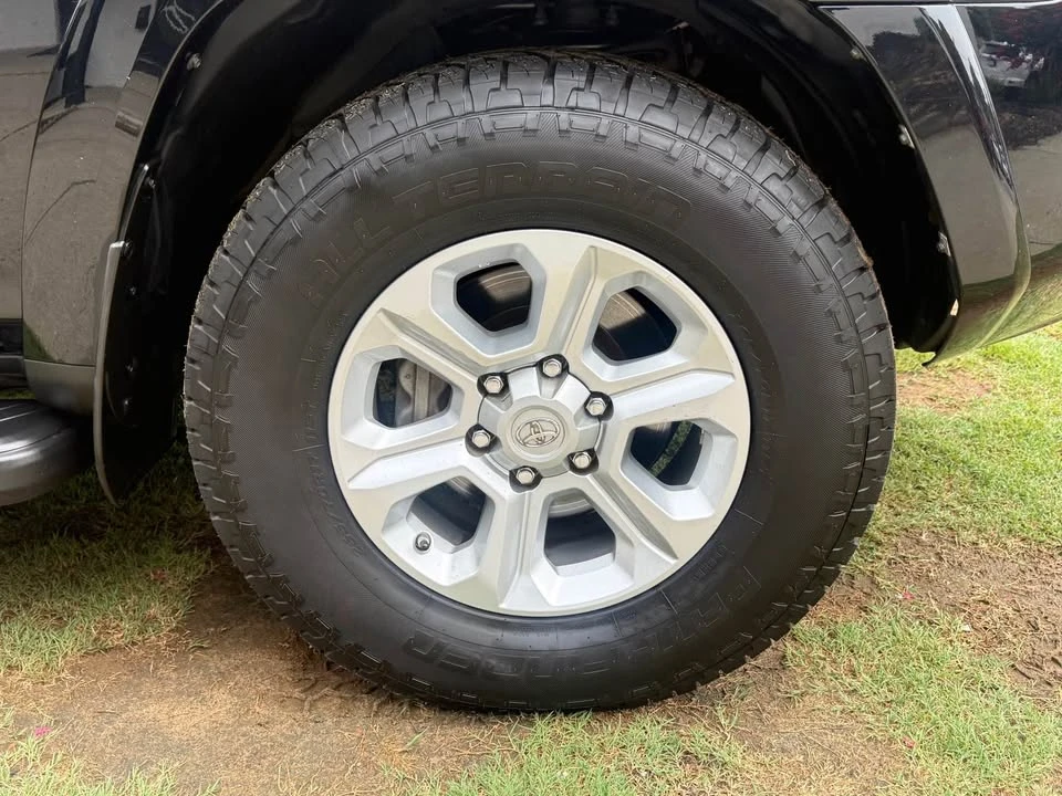 2017 Toyota 4Runner 5th Gen - Image 6 of 20