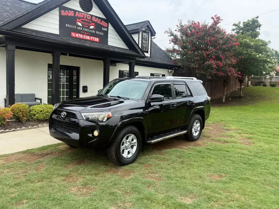 2017 Toyota 4Runner 5th Gen - Image 3 of 20