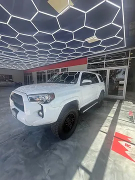 2017 Toyota 4Runner SR5 Premium Sport Utility 4D