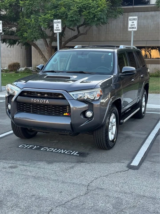 2017 Toyota 4Runner 5th Gen - Image 12 of 20