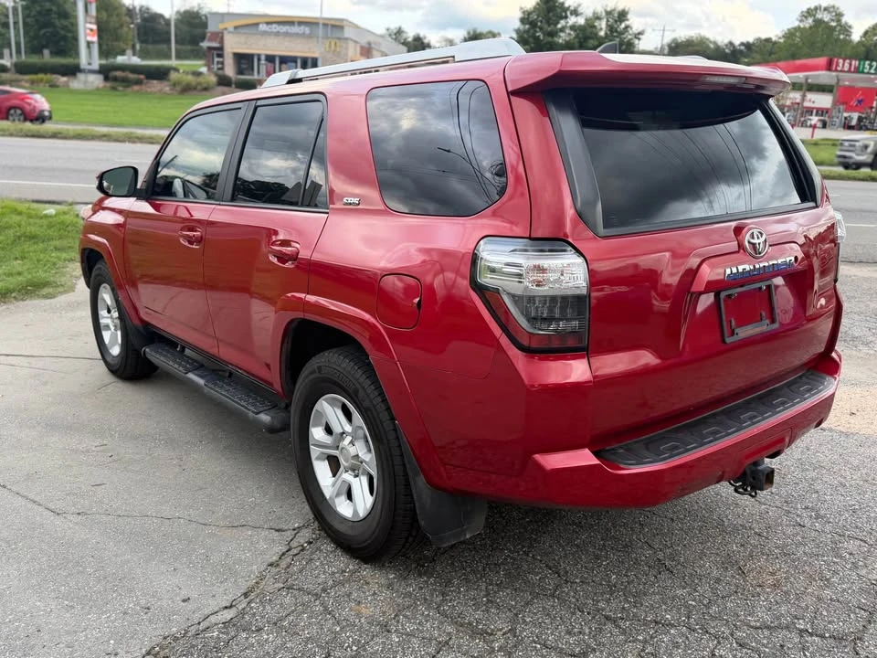 2017 Toyota 4Runner 5th Gen - Image 8 of 20