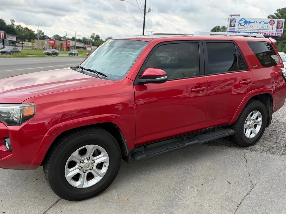 2017 Toyota 4Runner 5th Gen - Image 6 of 20