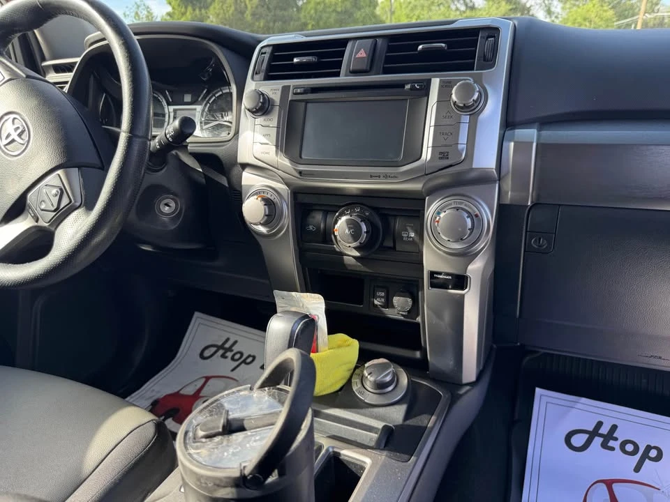 2017 Toyota 4Runner 5th Gen - Image 17 of 20