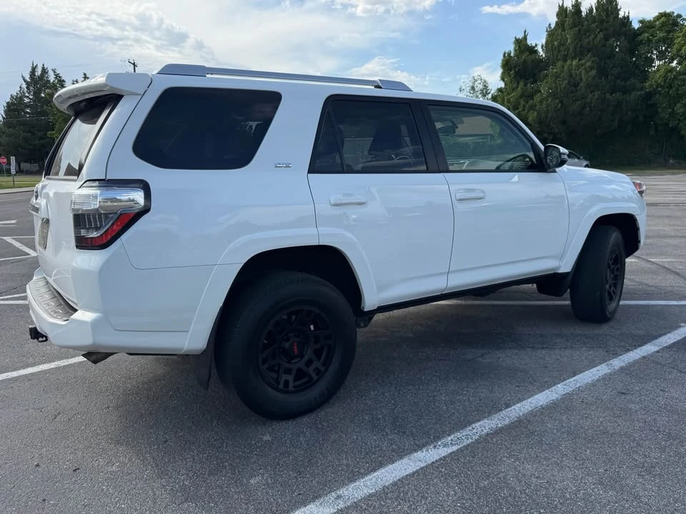2017 Toyota 4Runner 5th Gen - Image 8 of 20