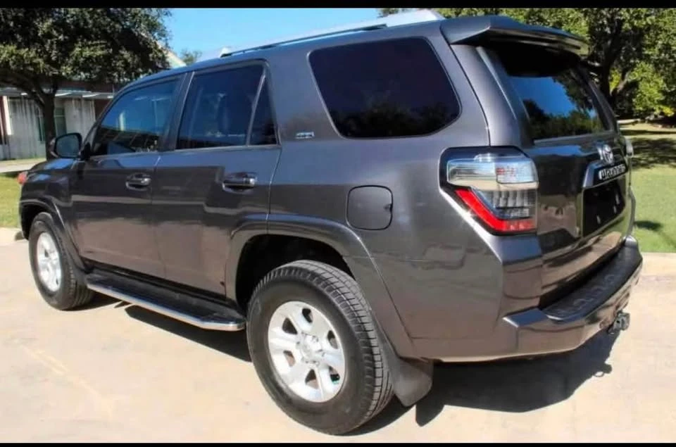 2017 Toyota 4Runner 5th Gen - Image 4 of 17