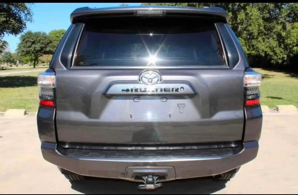 2017 Toyota 4Runner 5th Gen - Image 5 of 17