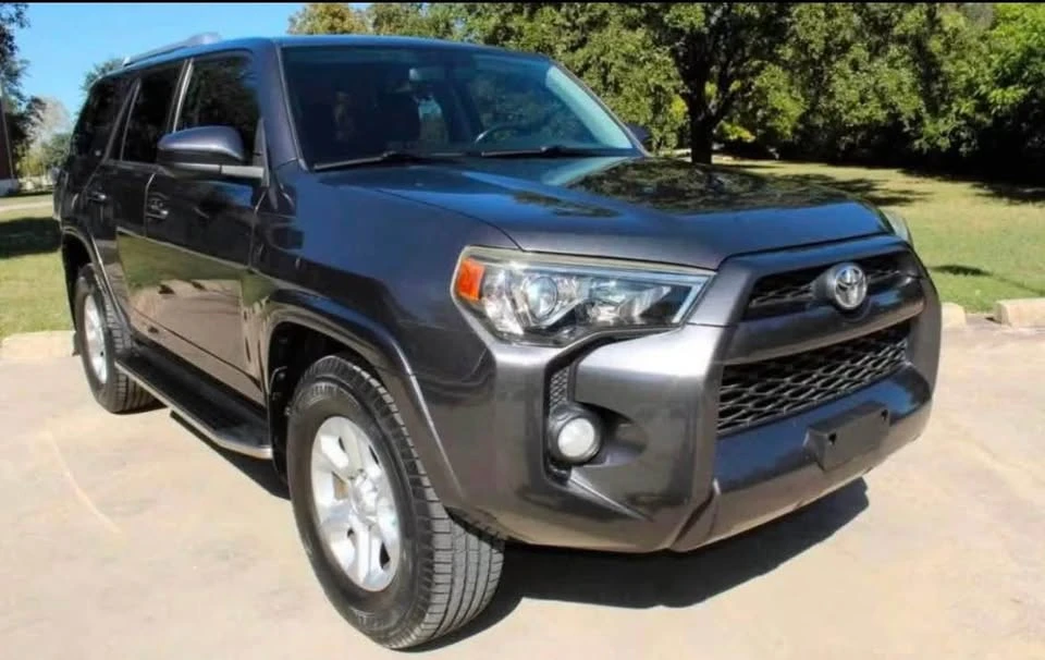 2017 Toyota 4Runner 5th Gen - Image 8 of 17