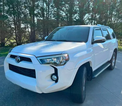 2017 Toyota 4Runner SR5 Premium Sport Utility 4D