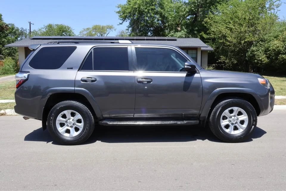 2017 Toyota 4Runner 5th Gen - Image 2 of 20