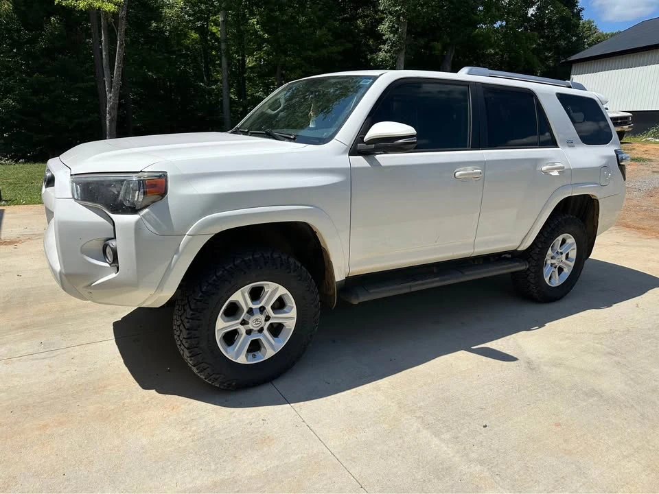 2017 Toyota 4Runner 5th Gen - Image 5 of 6