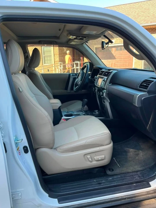 2017 Toyota 4Runner 5th Gen - Image 10 of 20
