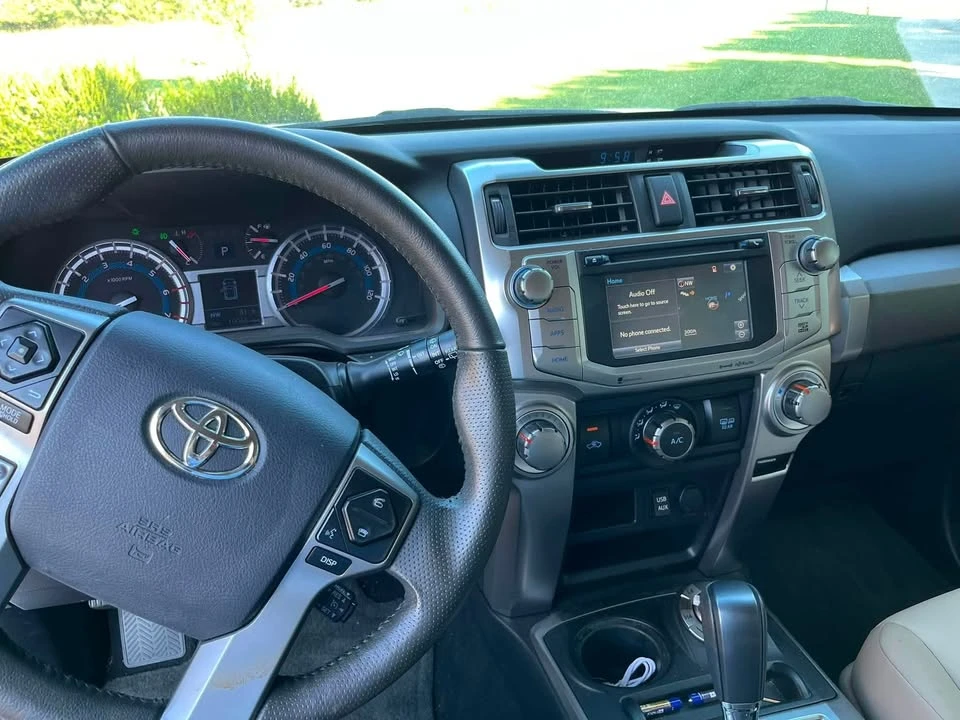 2017 Toyota 4Runner 5th Gen - Image 15 of 20