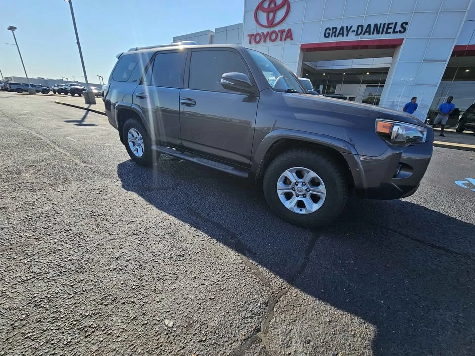 2017 Toyota 4Runner 5th Gen - Image 2 of 8