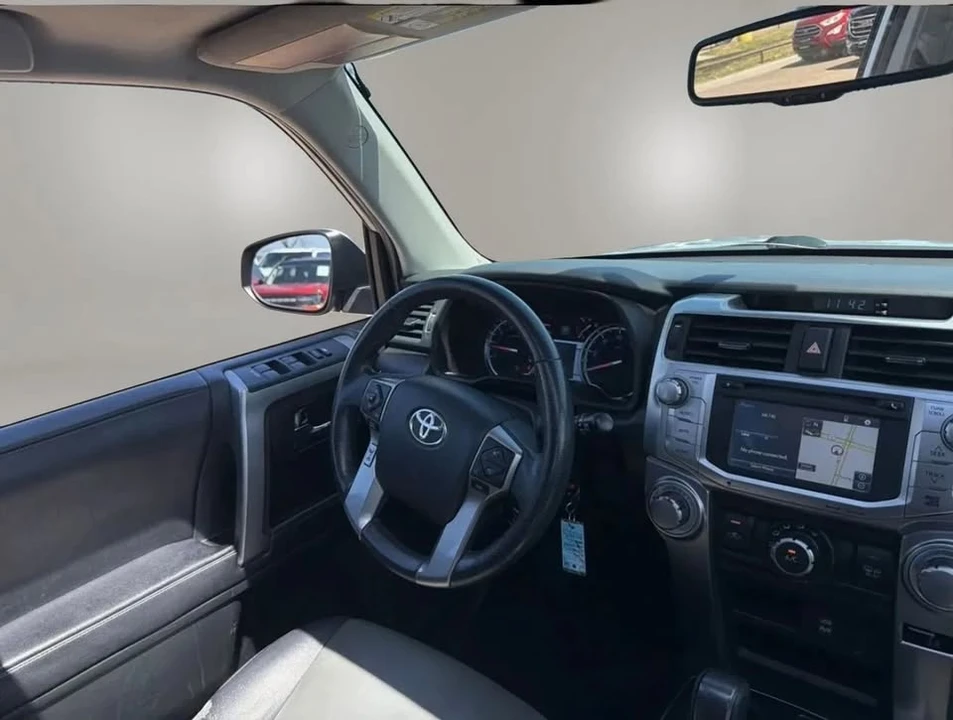 2017 Toyota 4Runner 5th Gen - Image 7 of 9