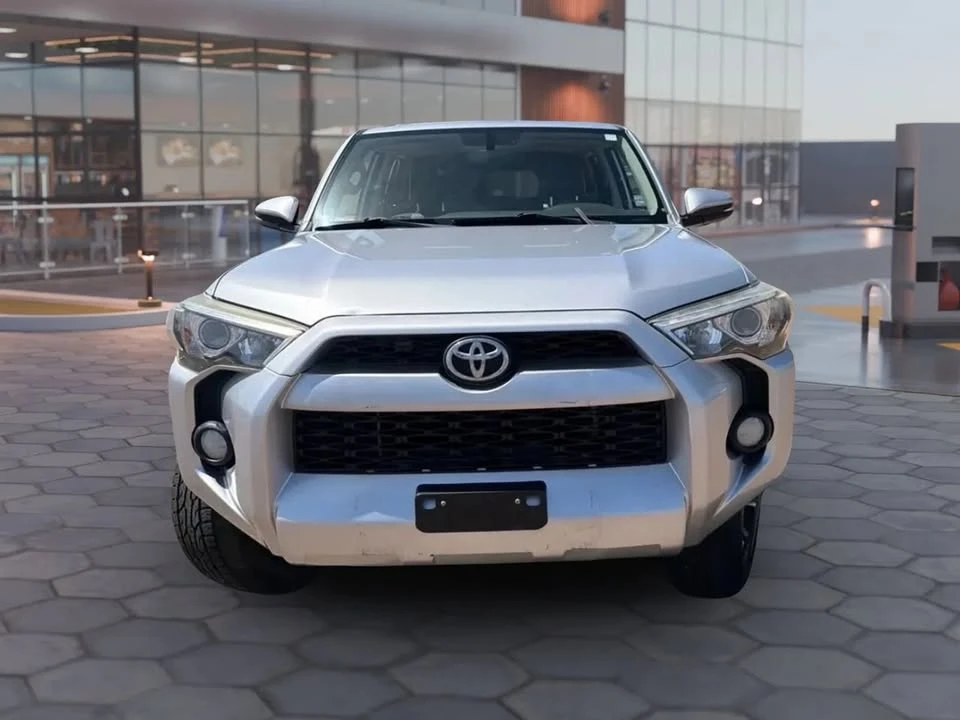 2017 Toyota 4Runner 5th Gen - Image 2 of 9