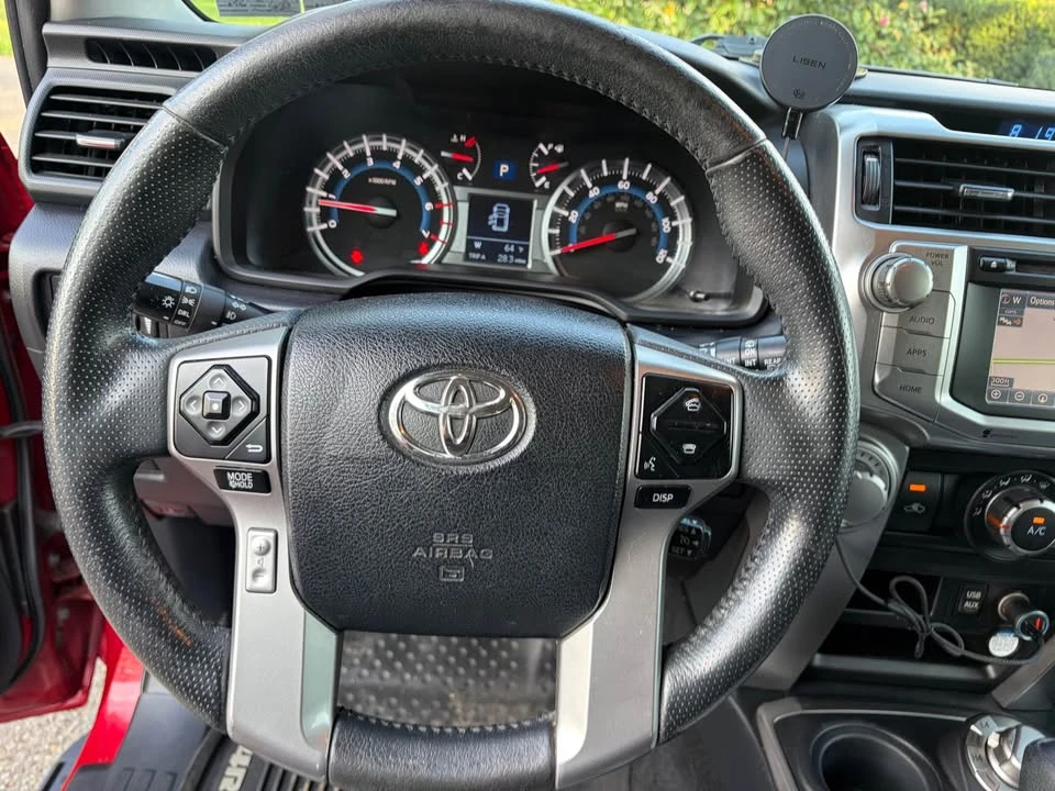 2017 Toyota 4Runner 5th Gen - Image 16 of 17