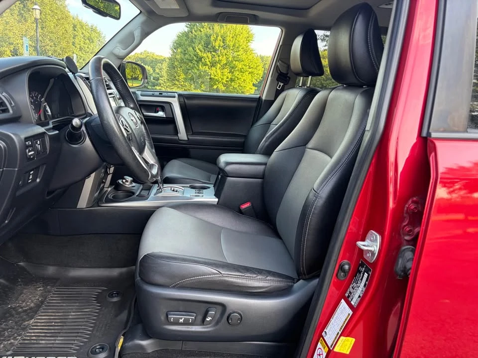 2017 Toyota 4Runner 5th Gen - Image 9 of 17