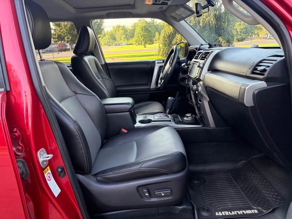 2017 Toyota 4Runner 5th Gen - Image 12 of 17