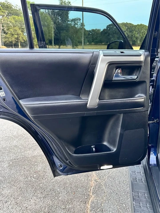 2017 Toyota 4Runner 5th Gen - Image 16 of 20