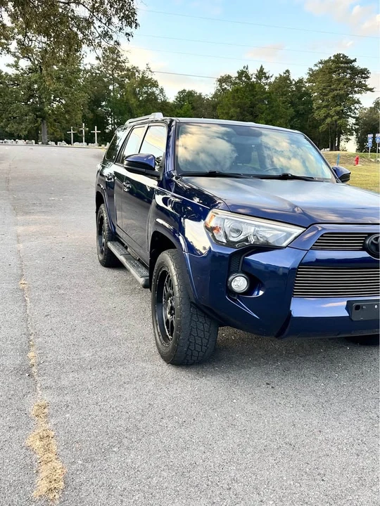 2017 Toyota 4Runner 5th Gen - Image 2 of 20