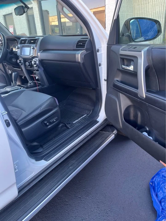 2017 Toyota 4Runner 5th Gen - Image 9 of 13