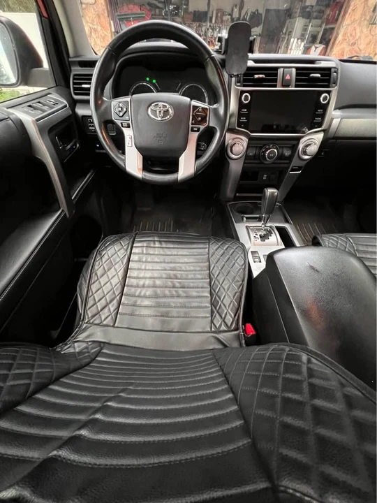 2017 Toyota 4Runner 5th Gen - Image 16 of 17
