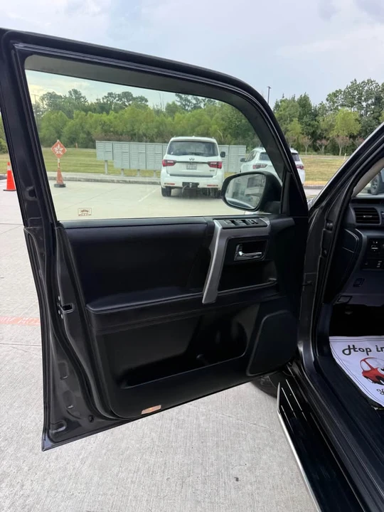 2017 Toyota 4Runner 5th Gen - Image 16 of 20