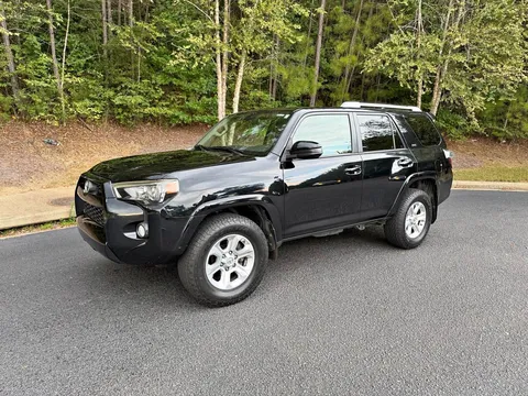 2017 Toyota 4Runner SR5 Sport Utility 2D