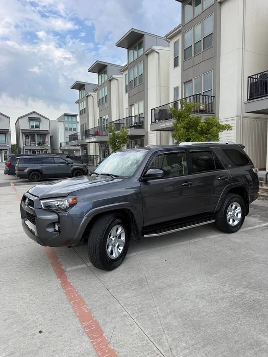 2017 Toyota 4Runner 5th Gen - Image 6 of 20