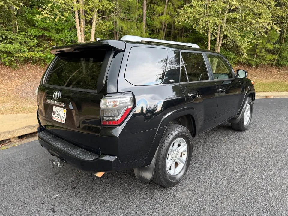 2017 Toyota 4Runner 5th Gen - Image 5 of 13