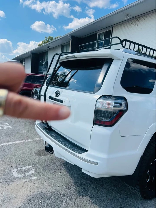 2017 Toyota 4Runner 5th Gen - Image 5 of 9
