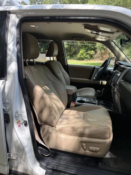 2017 Toyota 4Runner 5th Gen - Image 6 of 10