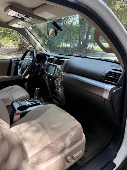 2017 Toyota 4Runner 5th Gen - Image 5 of 10