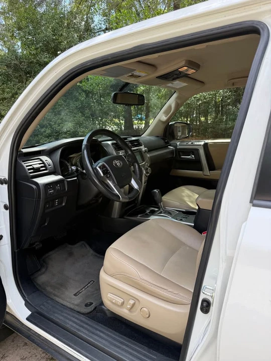 2017 Toyota 4Runner 5th Gen - Image 4 of 10