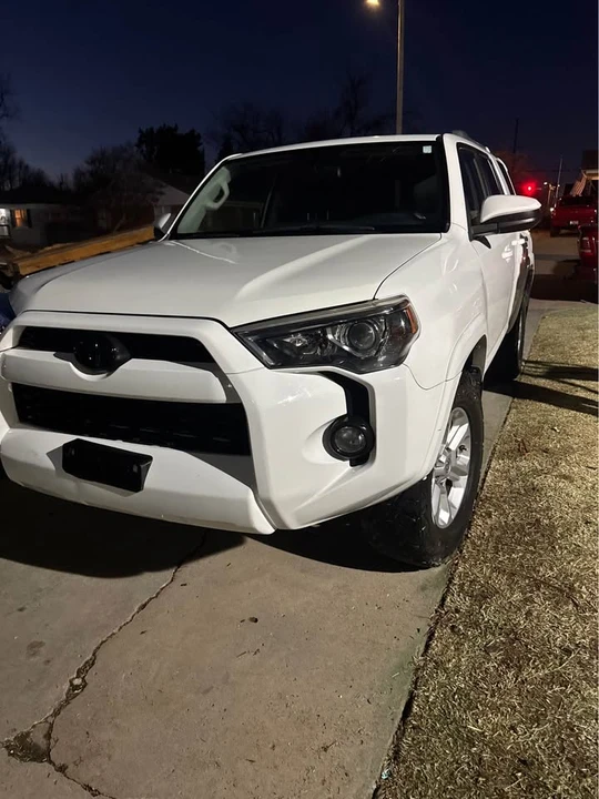 2017 Toyota 4Runner 5th Gen - Image 3 of 14