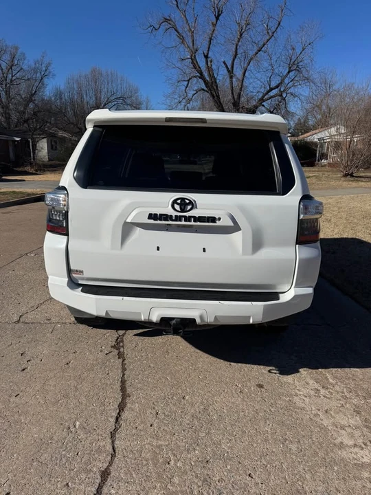 2017 Toyota 4Runner 5th Gen - Image 4 of 14