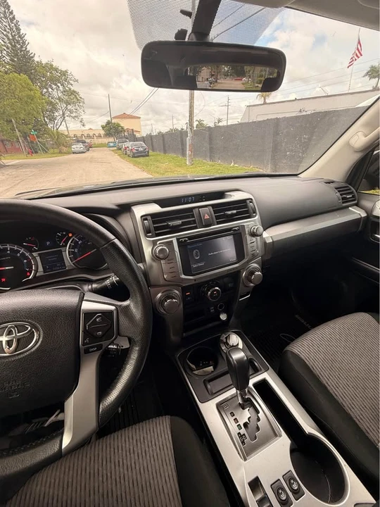 2017 Toyota 4Runner 5th Gen - Image 8 of 9