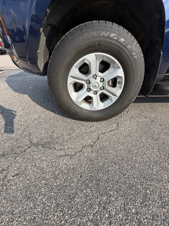 2017 Toyota 4Runner 5th Gen - Image 2 of 4