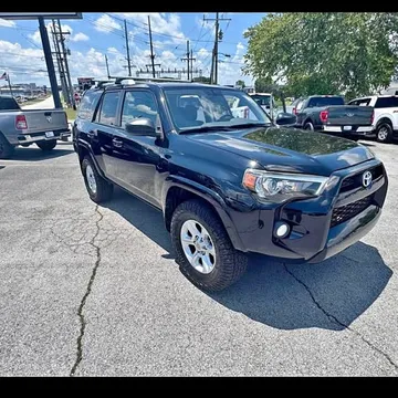 2017 Toyota 4Runner SR5 Sport Utility 4D