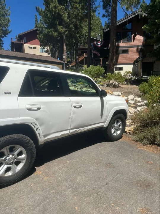 2017 Toyota 4Runner 5th Gen - Image 6 of 12