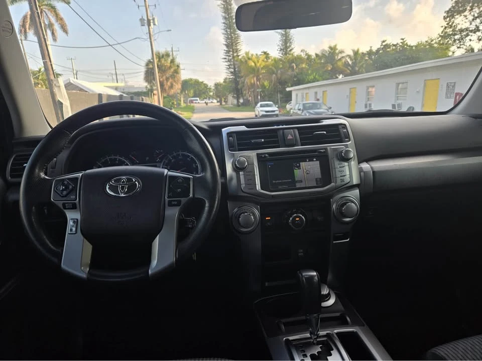 2017 Toyota 4Runner 5th Gen - Image 7 of 11