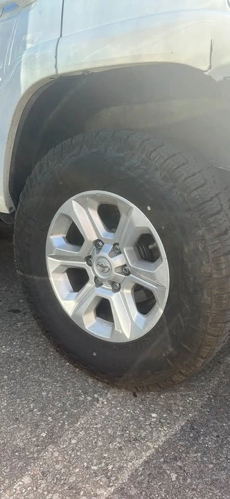 2017 Toyota 4Runner 5th Gen - Image 2 of 12