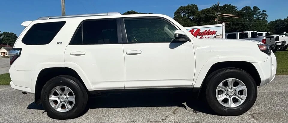 2017 Toyota 4Runner 5th Gen - Image 3 of 14
