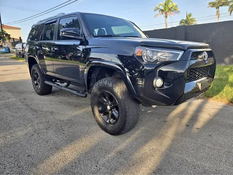 2017 Toyota 4Runner SR5 Sport Utility 4D