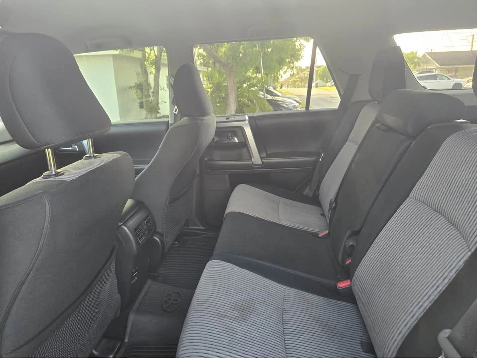 2017 Toyota 4Runner 5th Gen - Image 9 of 11